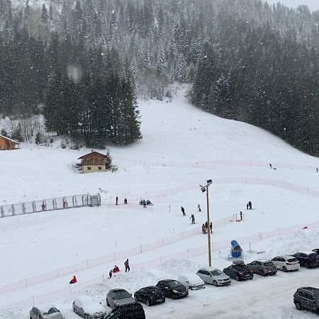Chalet proche Morzine et la Léman WIFI offert Le Biot Esterno foto