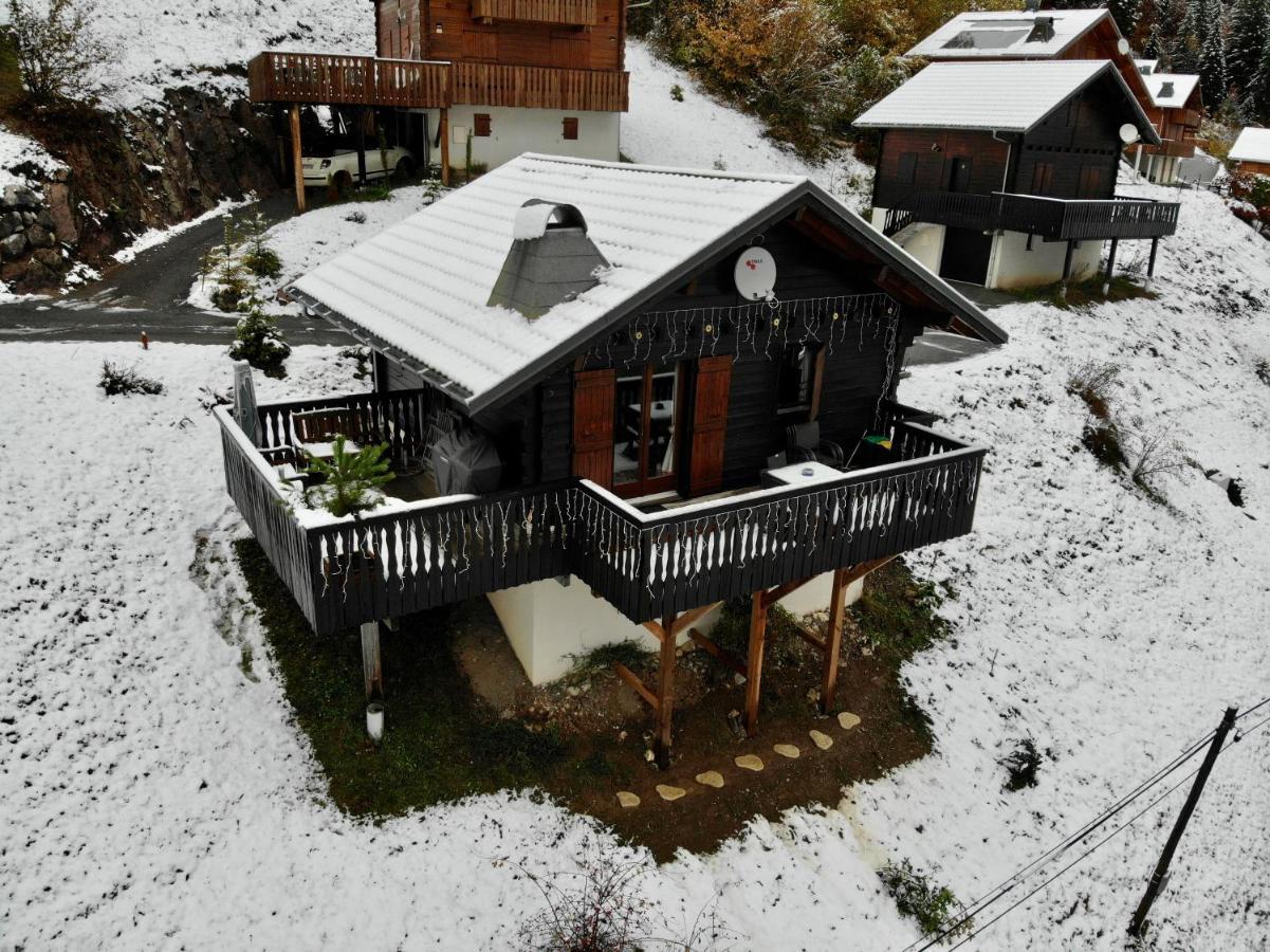 Chalet proche Morzine et la Léman WIFI offert Le Biot Esterno foto