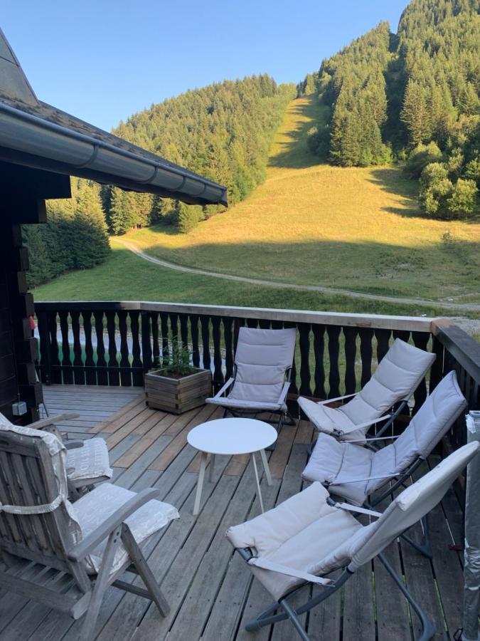 Chalet proche Morzine et la Léman WIFI offert Le Biot Esterno foto